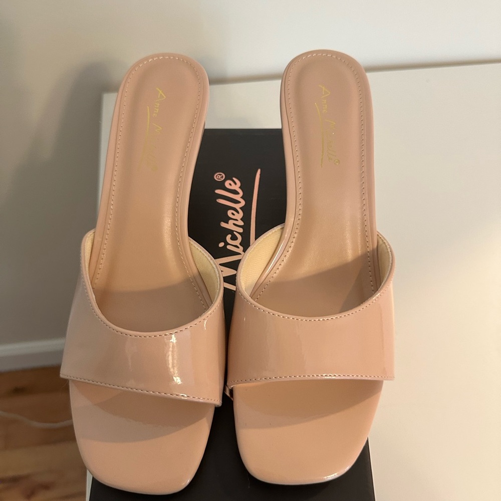 Anne Michelle Women's Blush Mules